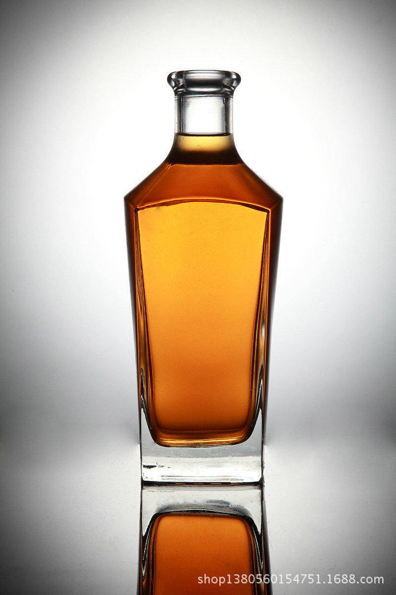 厂家直发750ml洋酒玻璃酒瓶 方形高档玻璃葡萄酒红酒威士忌酒瓶