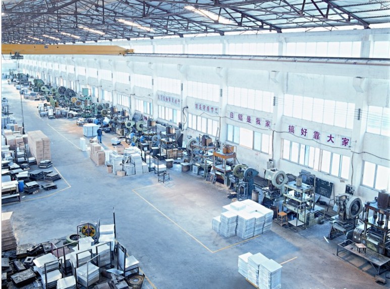 ���O����