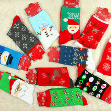 圣诞袜子冬季女士小鹿圣诞老人过节棉卡通中筒成人女袜厂家直销