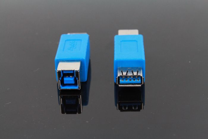 0版本,向下兼容usb2.0/1.1版本 产品名称:usb母转b母  usb3.