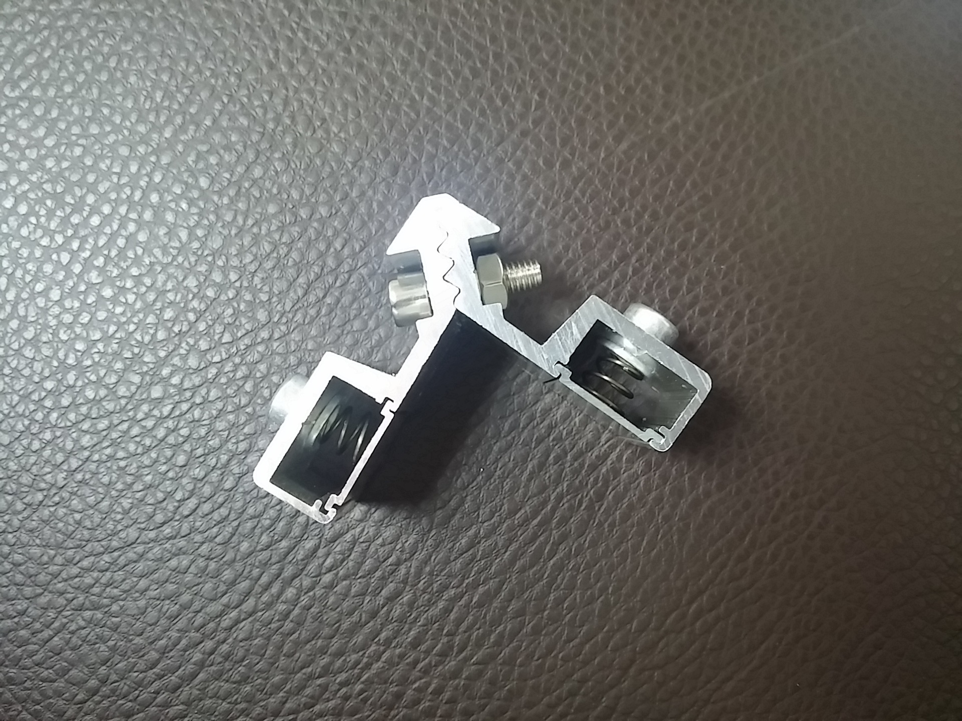 铝角码 标准门窗角码 定制角码 万能角码 门窗配件 佛山范围包送