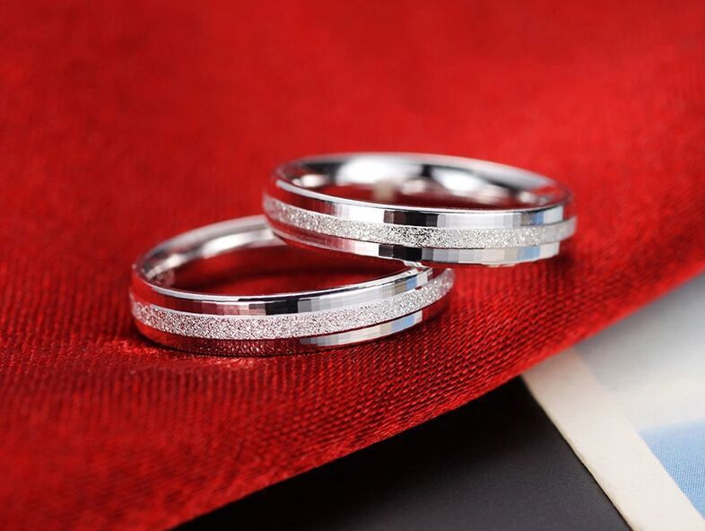 速卖通婚戒男士戒指环韩版欧美饰品批发水晶情侣对戒 一件代发