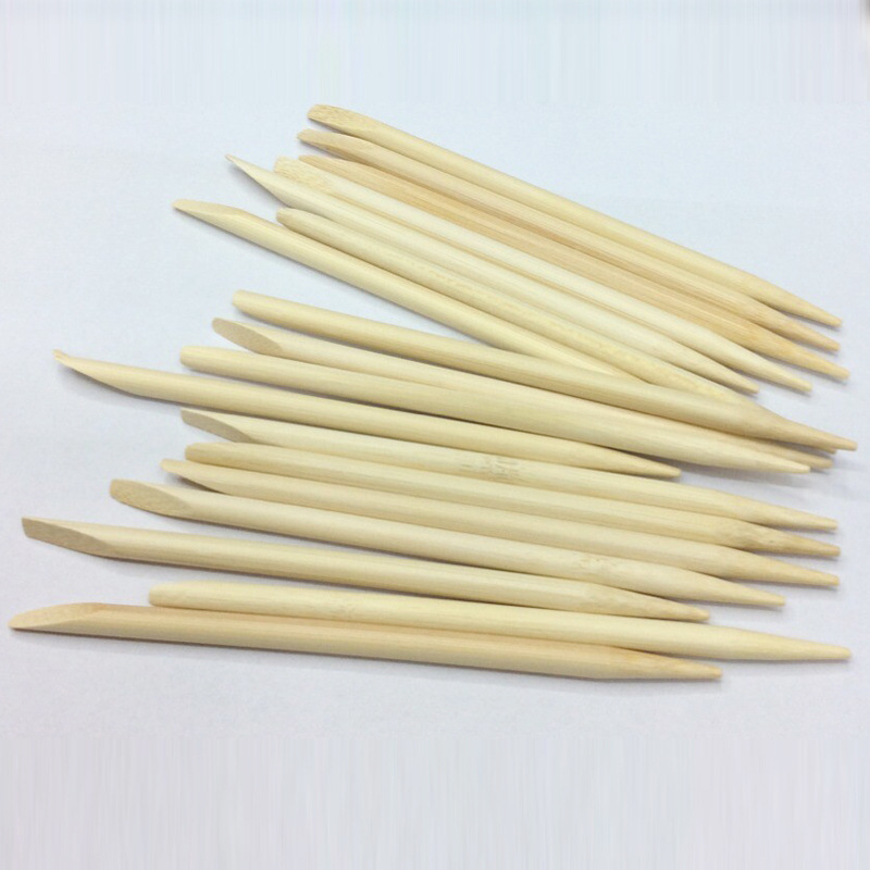 "削为牙枝,涤齿甚妙".