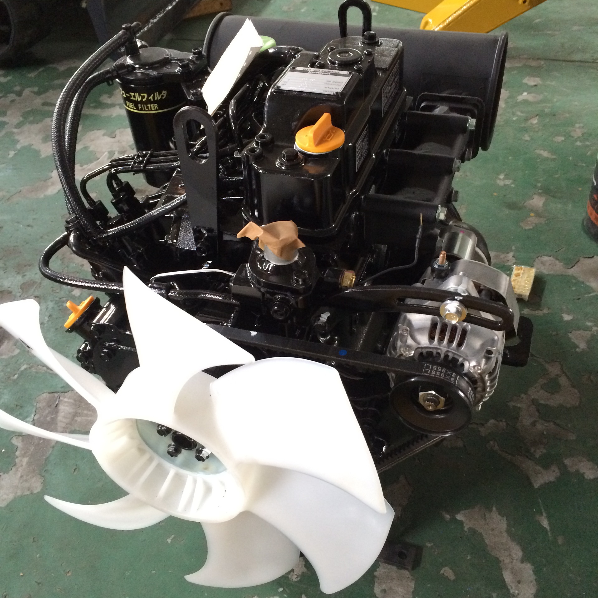 小型挖机厂家直销配套用日本原装进口洋马柴油机