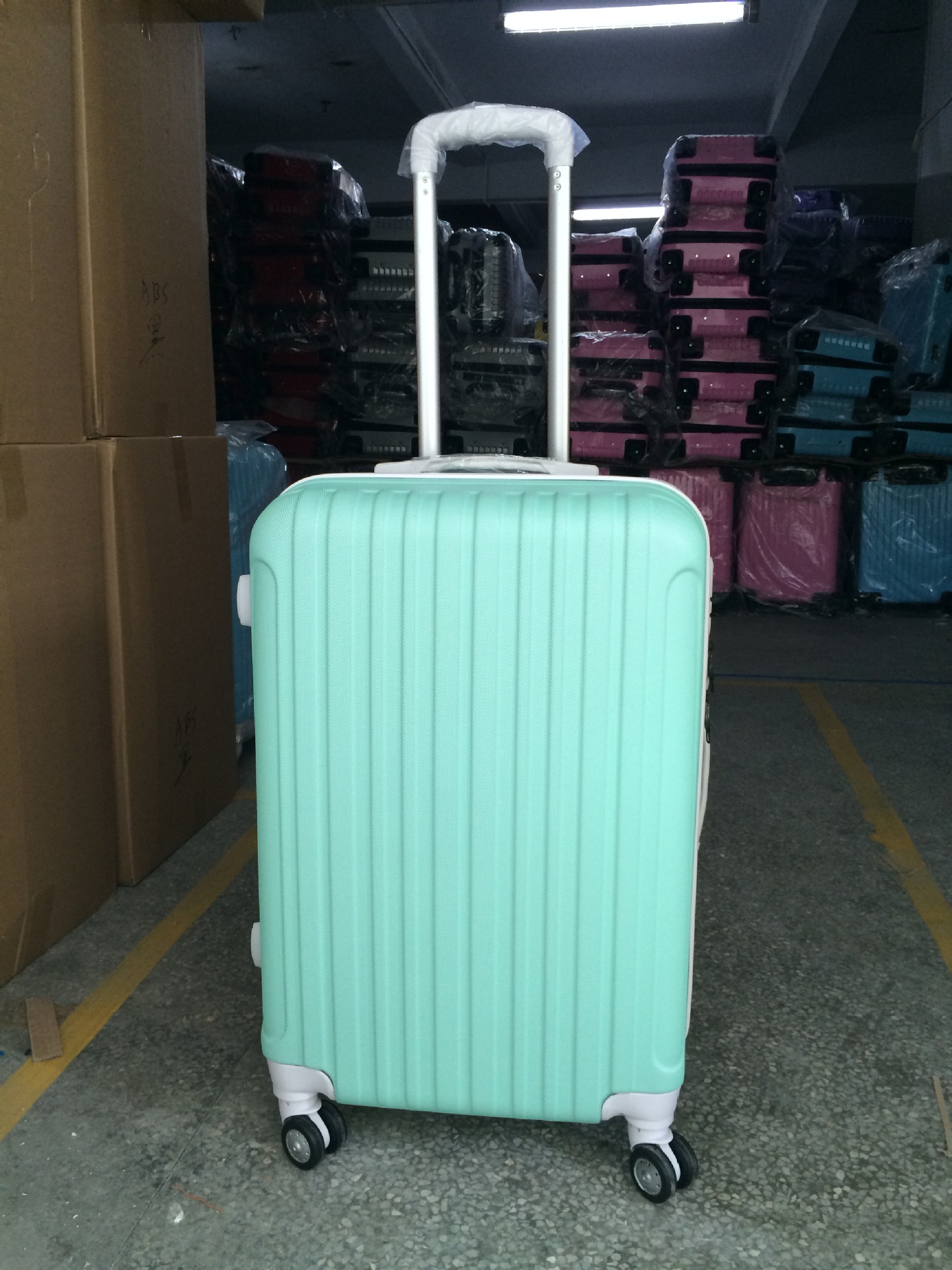 ABS拉杆箱万向轮 行李箱现货批发8