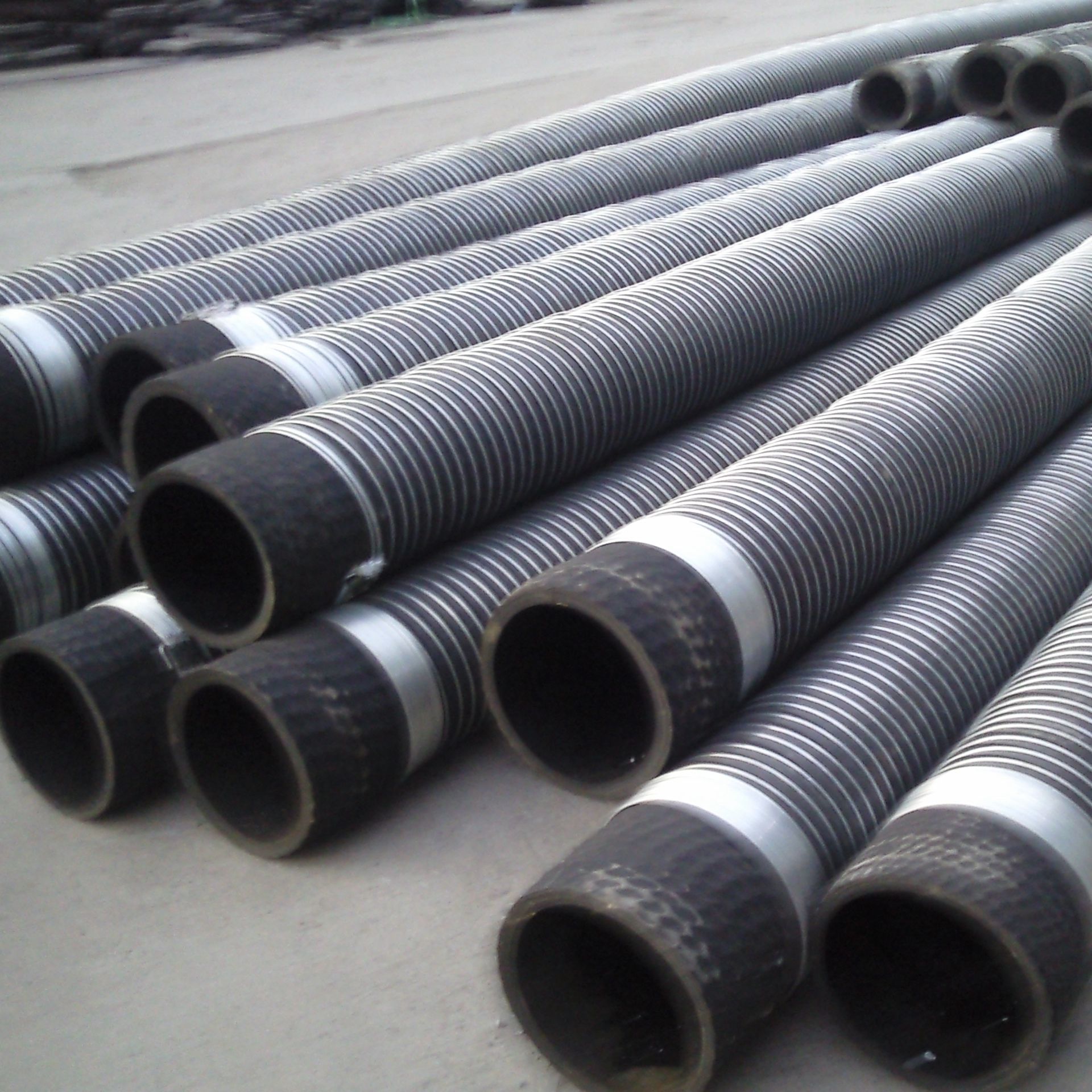 专业定做大口径钢丝吸引管 耐磨耐高温