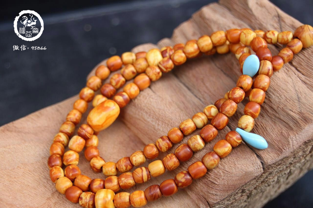 收藏级精品***大年份古董老花蜡苹果园108颗佛珠 **一.