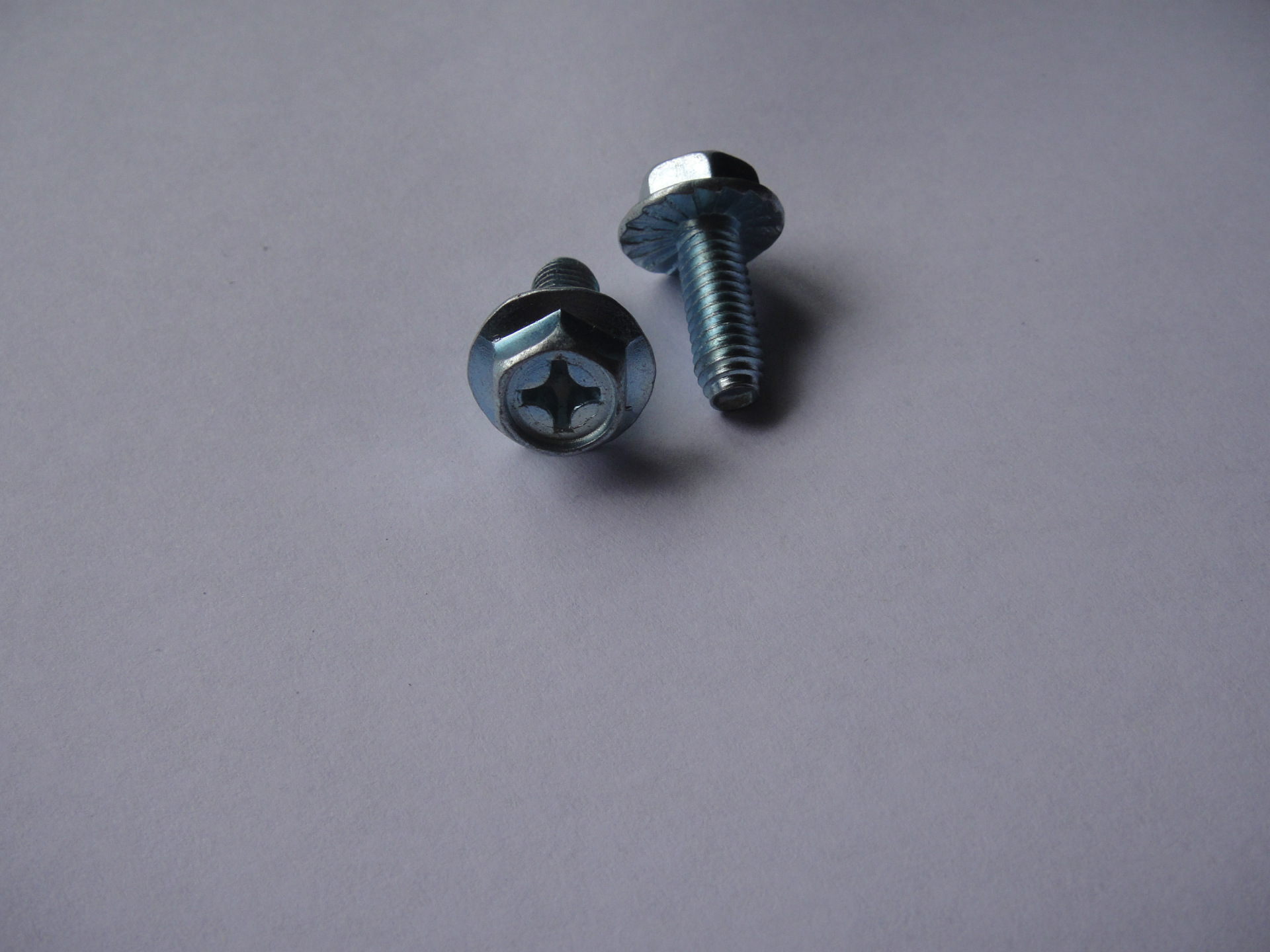 现货供应,法兰十字三角螺丝,外六角三角螺丝,三角螺丝