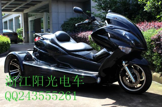 马杰斯特t3踏板摩托车300cc/t5三轮/沙滩越野豪车 三轮豪华代步车