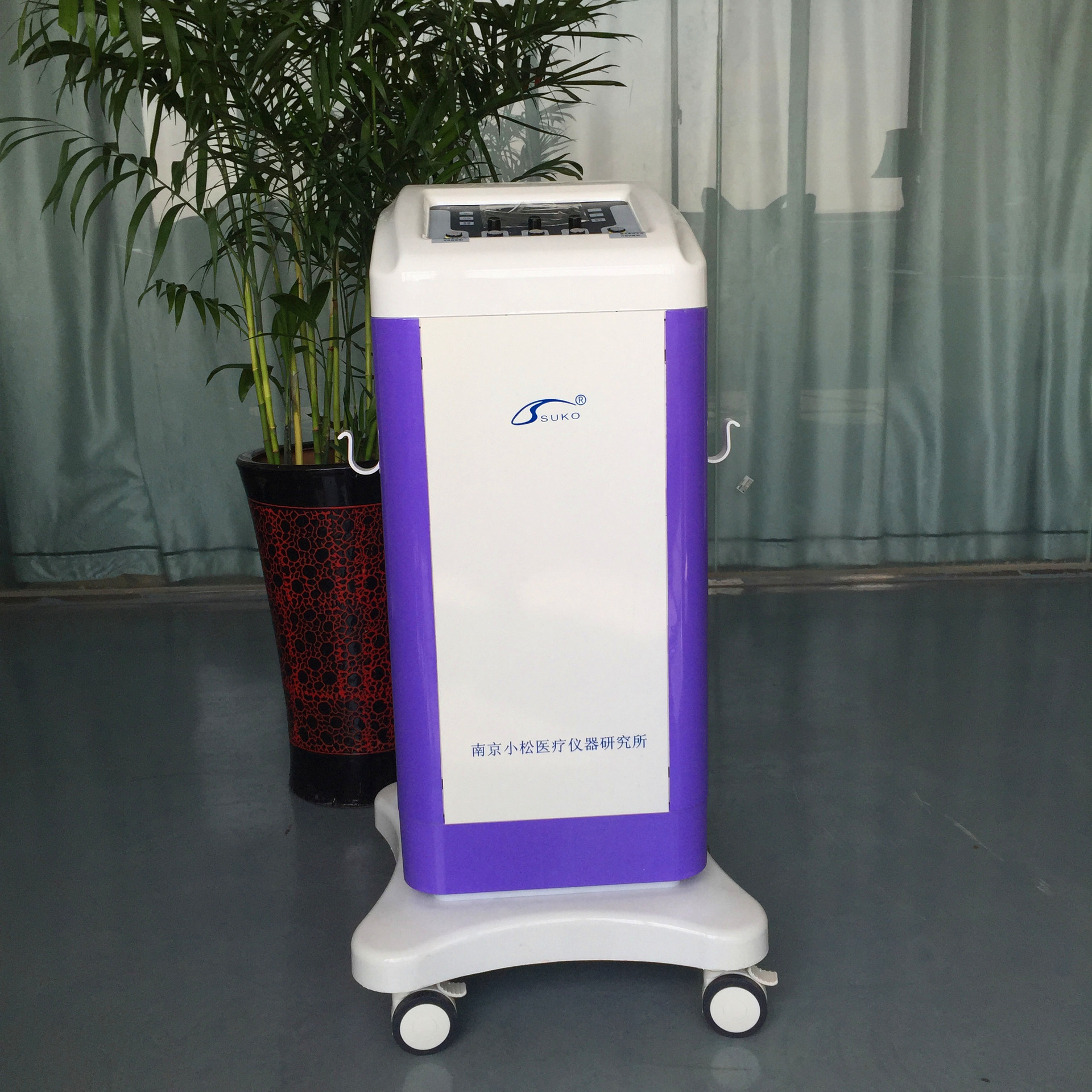 供应批发光电仪 电疗仪 多功能医用耳鼻喉科治疗仪 多功能治疗仪