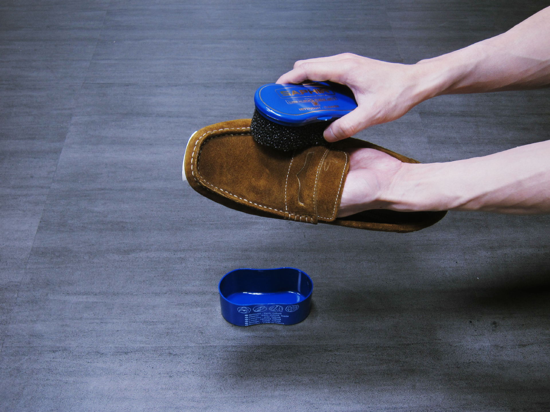 saphir eponge nettoyante 莎菲雅绒面皮快速清洁擦