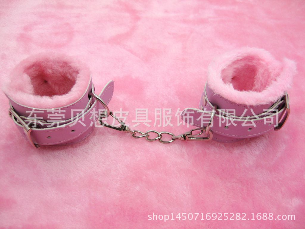 粉色毛绒束缚七件套 另类玩具厂家直销 夫妻情趣玩具 另类用具
