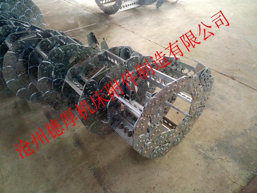 厂家供应机床电缆拖链 各种机械设备金属钢铝拖链