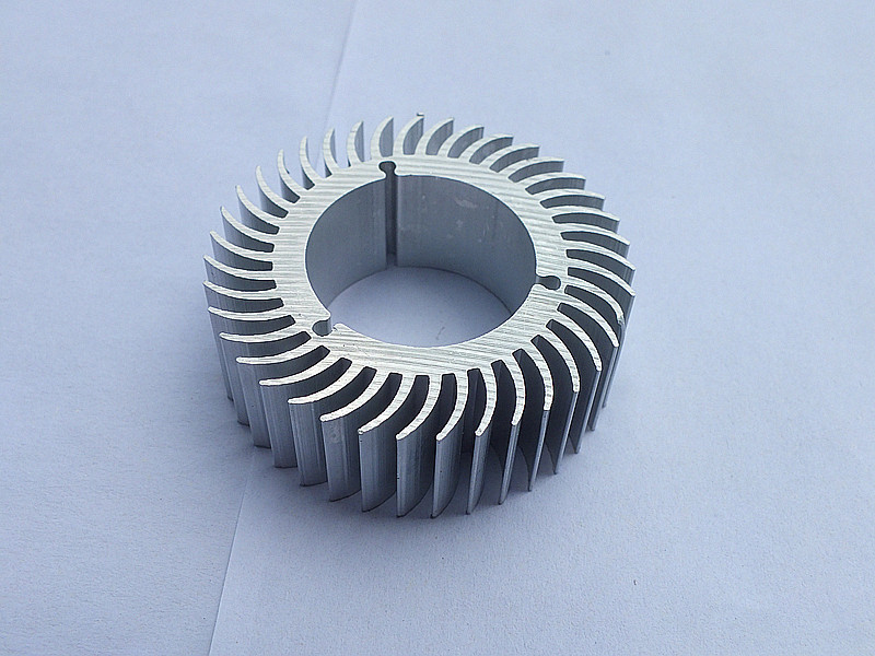 【led太阳花散热器 直径41大7-12w球泡灯散热器 厂家直销】价格,批发,