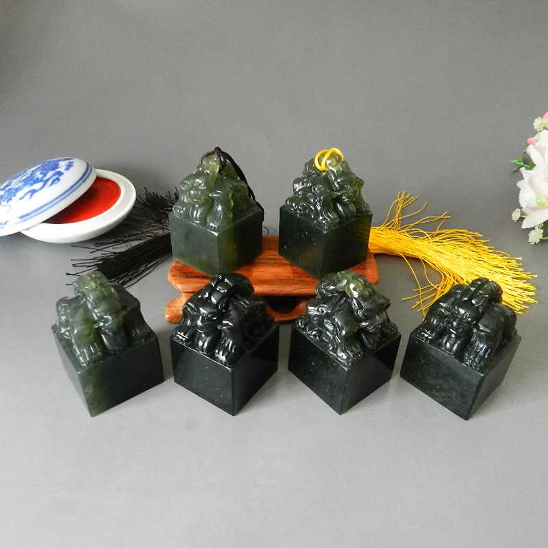 天然丹东墨绿冻石 3cm双头兽玉玺 金石篆刻 姓名书画藏书印章批发