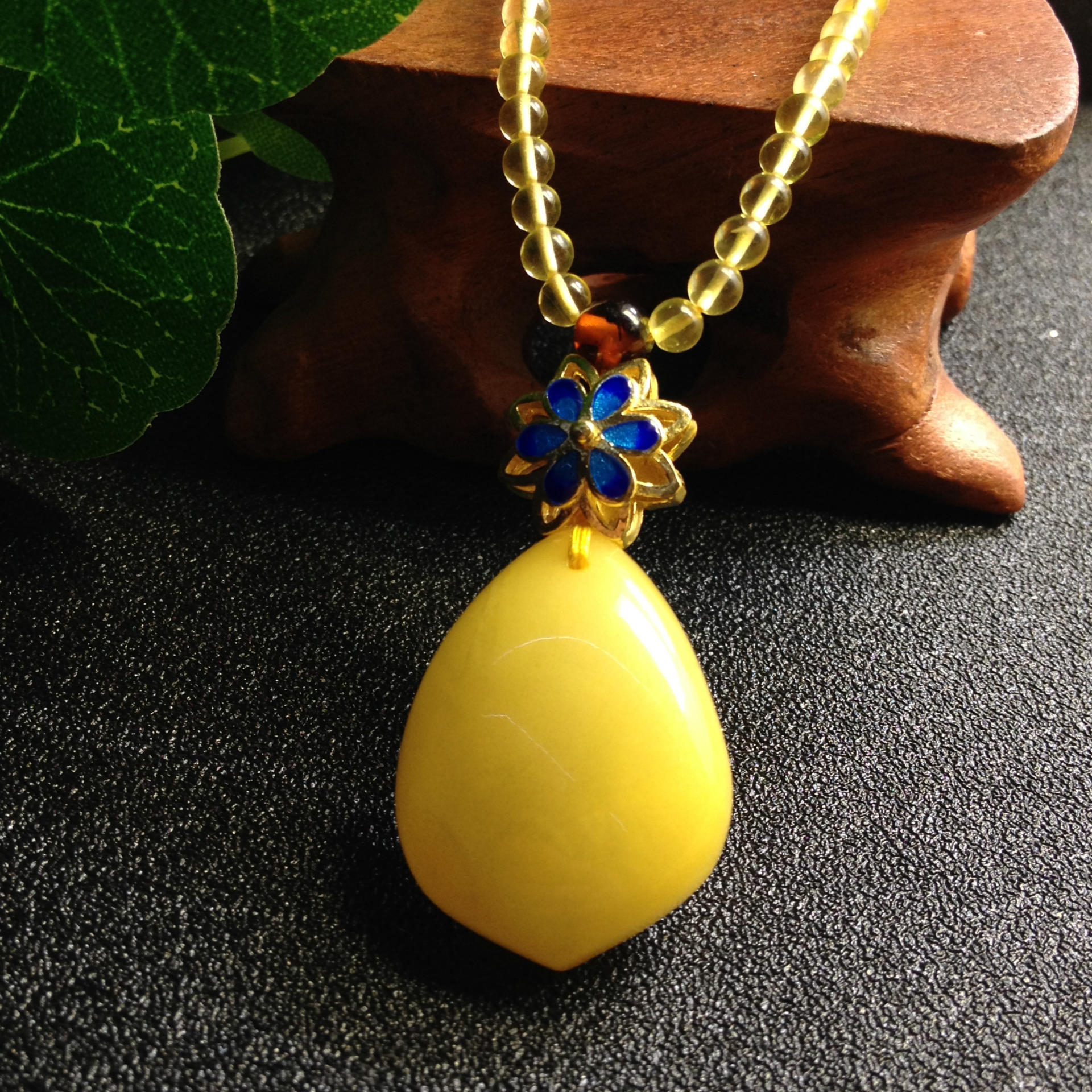 波罗的海原矿天然蜜蜡琥珀景泰蓝蜜蜡老蜜坠子吊坠厂家批发直销