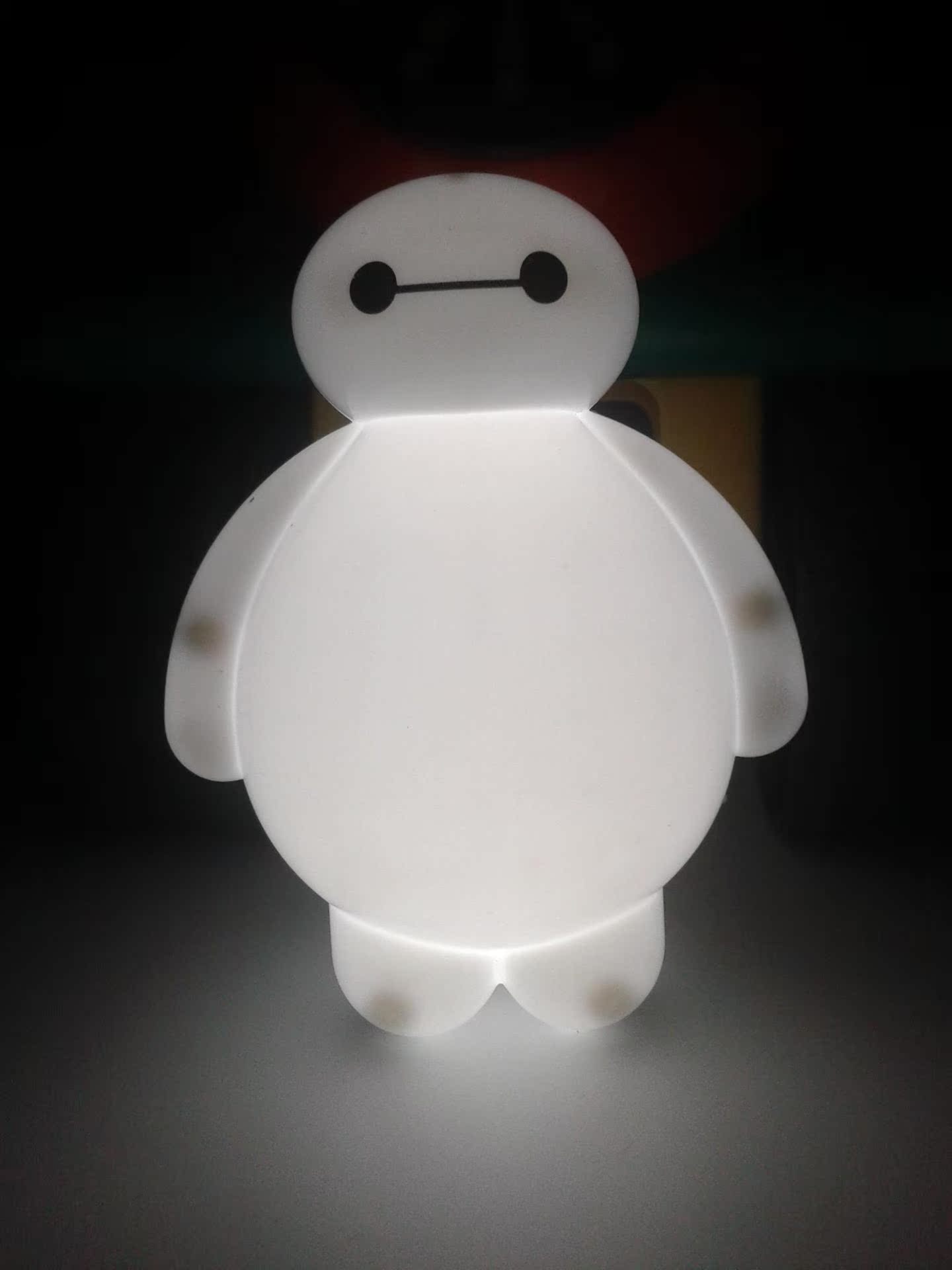 厂家直销夜市货源热销卡通大白光控小夜灯地摊畅销创意感应灯开关