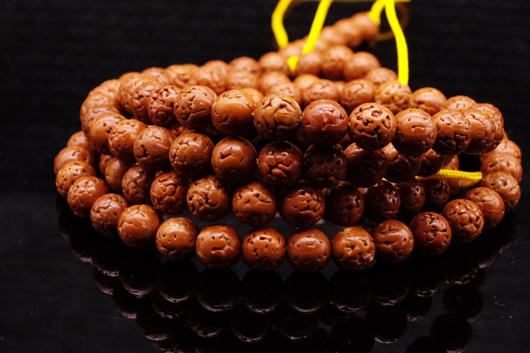 尼泊尔 五瓣无齿金刚菩提手串 苹果圆桶珠 8-9mm 红皮 金刚