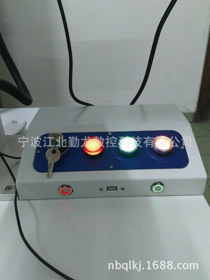 五金电子元器件汽车配件激光打标机