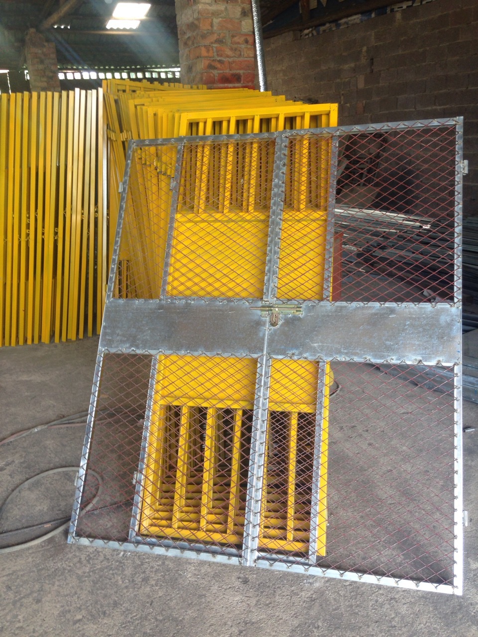 门 施工电梯防护门楼层防护门 工地临时防护门