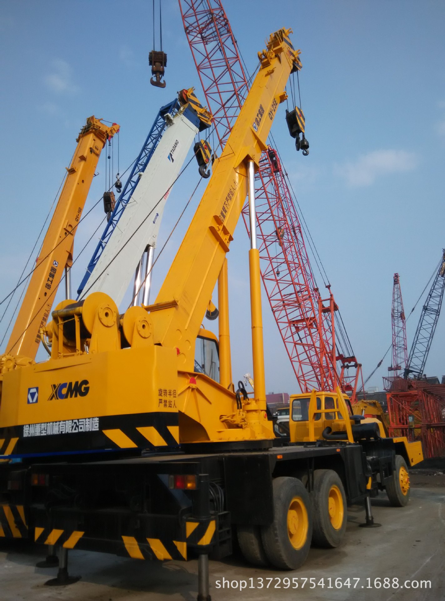 低价出售外贸tadano25吨二手汽车式起重机 二手tadano50吨吊车