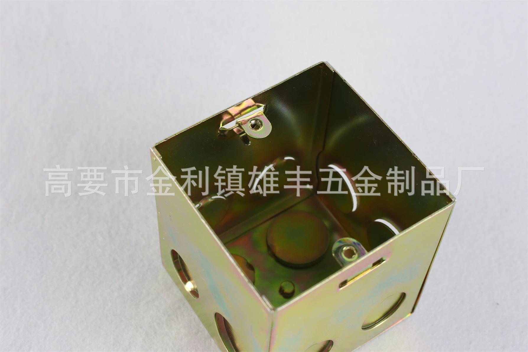 厂家直销75x75x80镀锌接线盒 75铁线盒 86镀锌接线盒 暗装接线盒