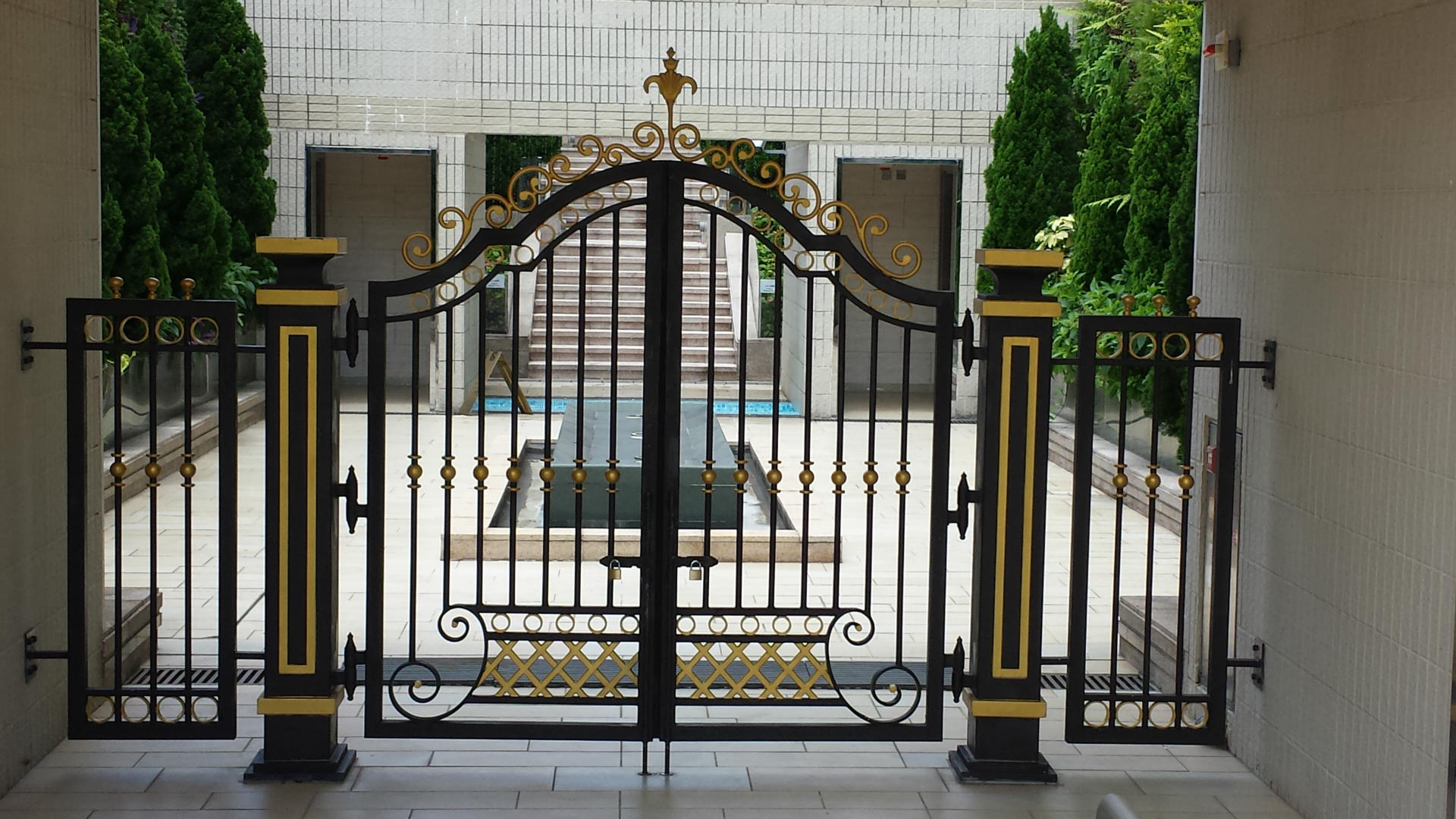 厂家批发铁艺加工 厂家庭院铁艺大门 高端欧式 院墙小区别墅门