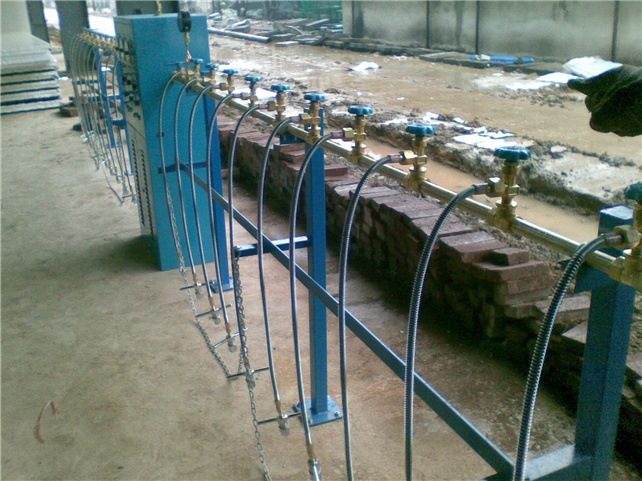 全自动切换氧气汇流排 笑气 氮气二氧化碳全自动切换汇流排