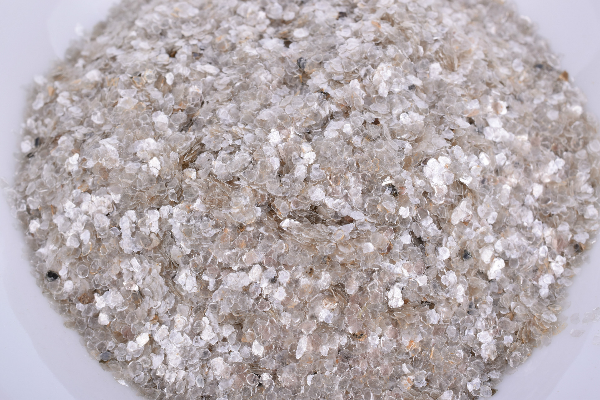 大量销售珠光云母粉晶体云母片绝缘合成云母