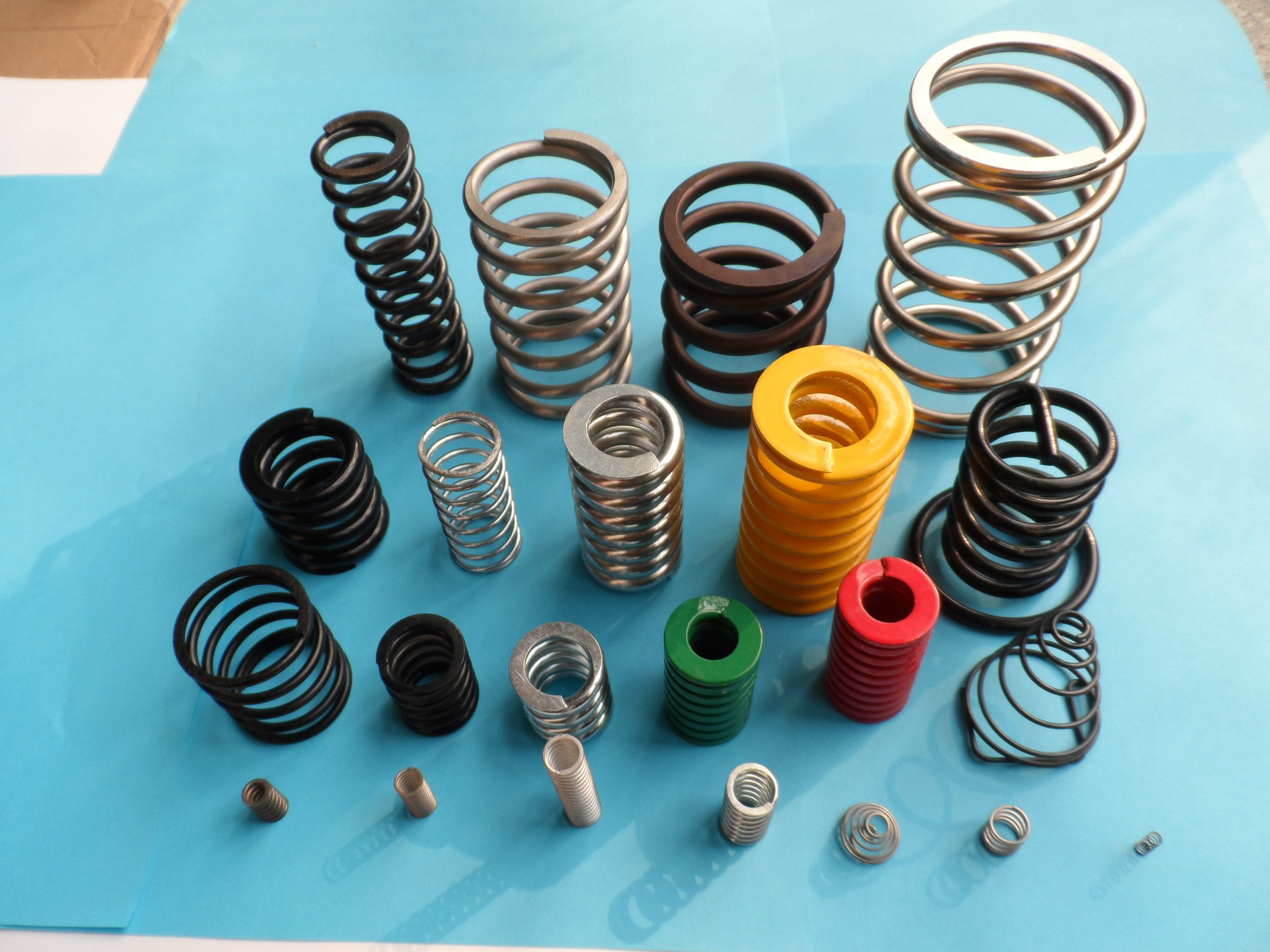 兴龙压缩弹簧 非标304不锈钢涡卷拉伸弹簧 高温压力弹簧生产厂家