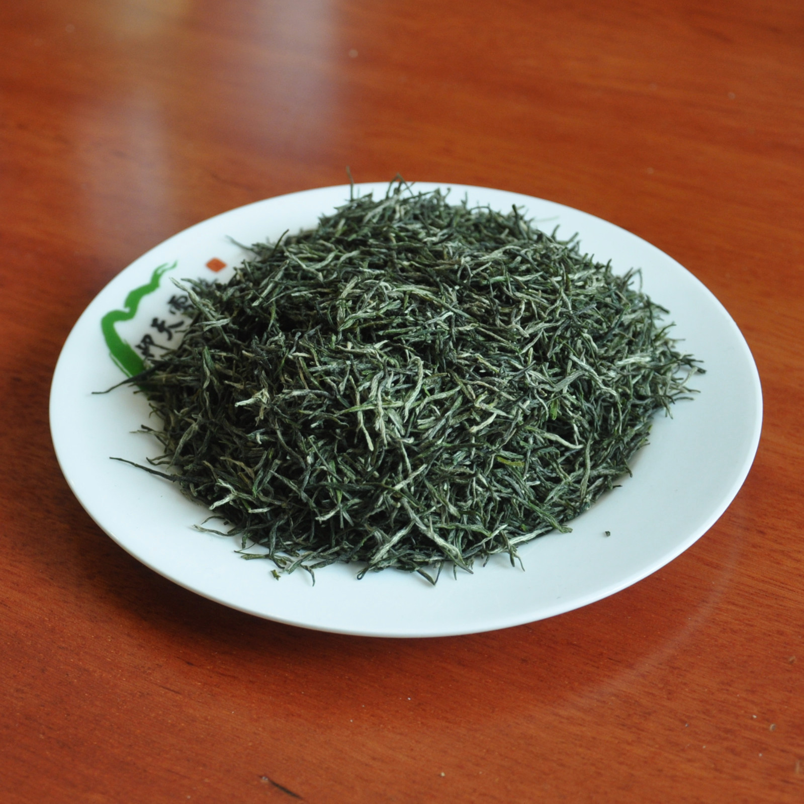 敬亭绿雪的功效与作用_雪菊的功效与作用_绿秋葵的功效与作用