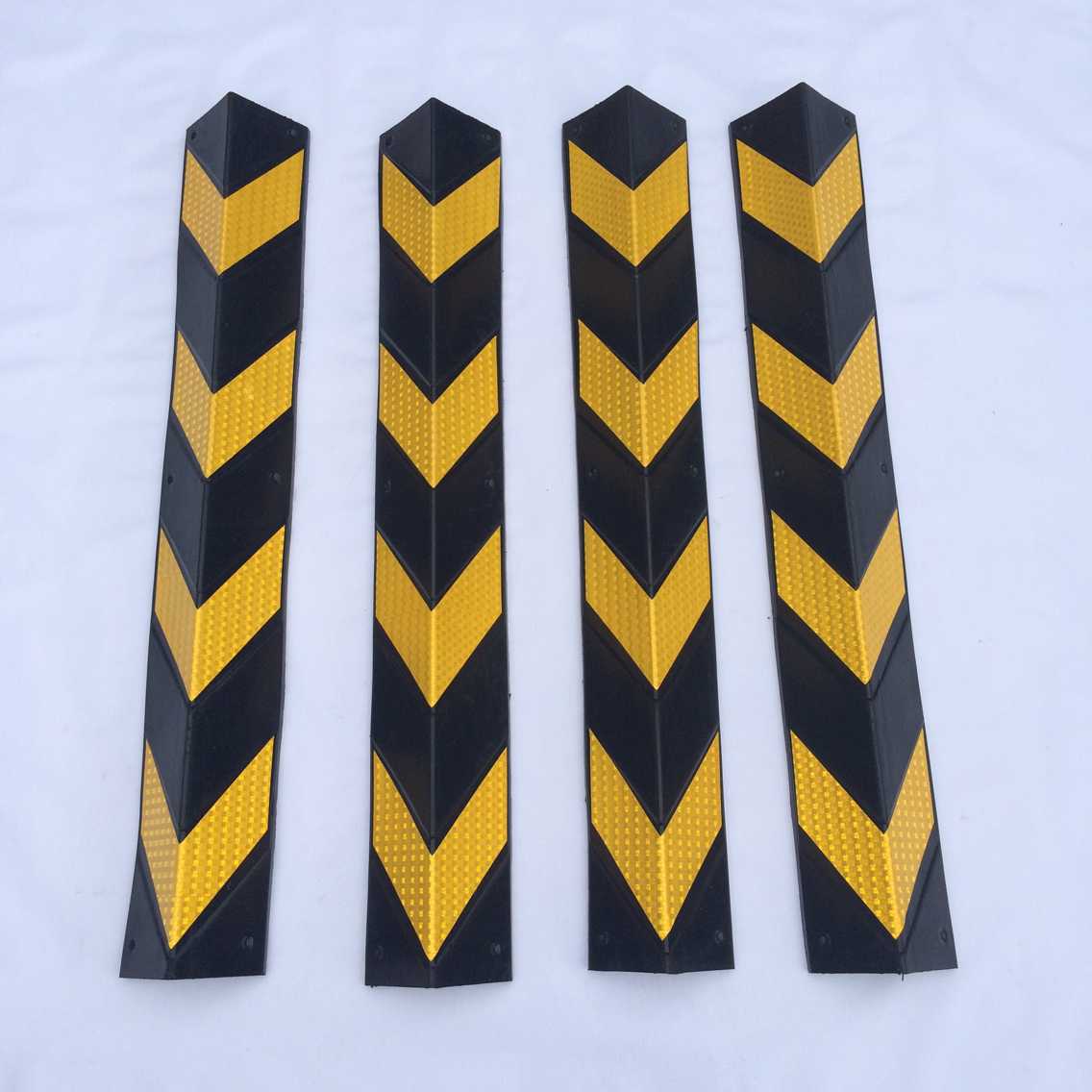 车库护角 反光护角 橡胶护墙角 橡胶防撞条 交通设施厂家直销