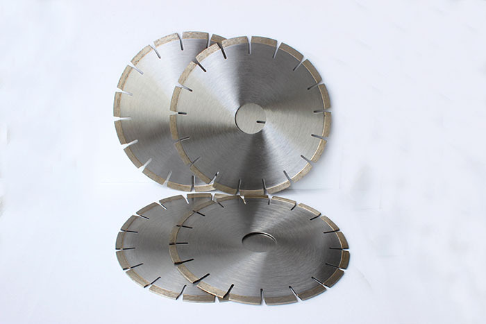 厂家批发可定制加工金刚石花岗岩刀片350锋利石材切割片圆锯片