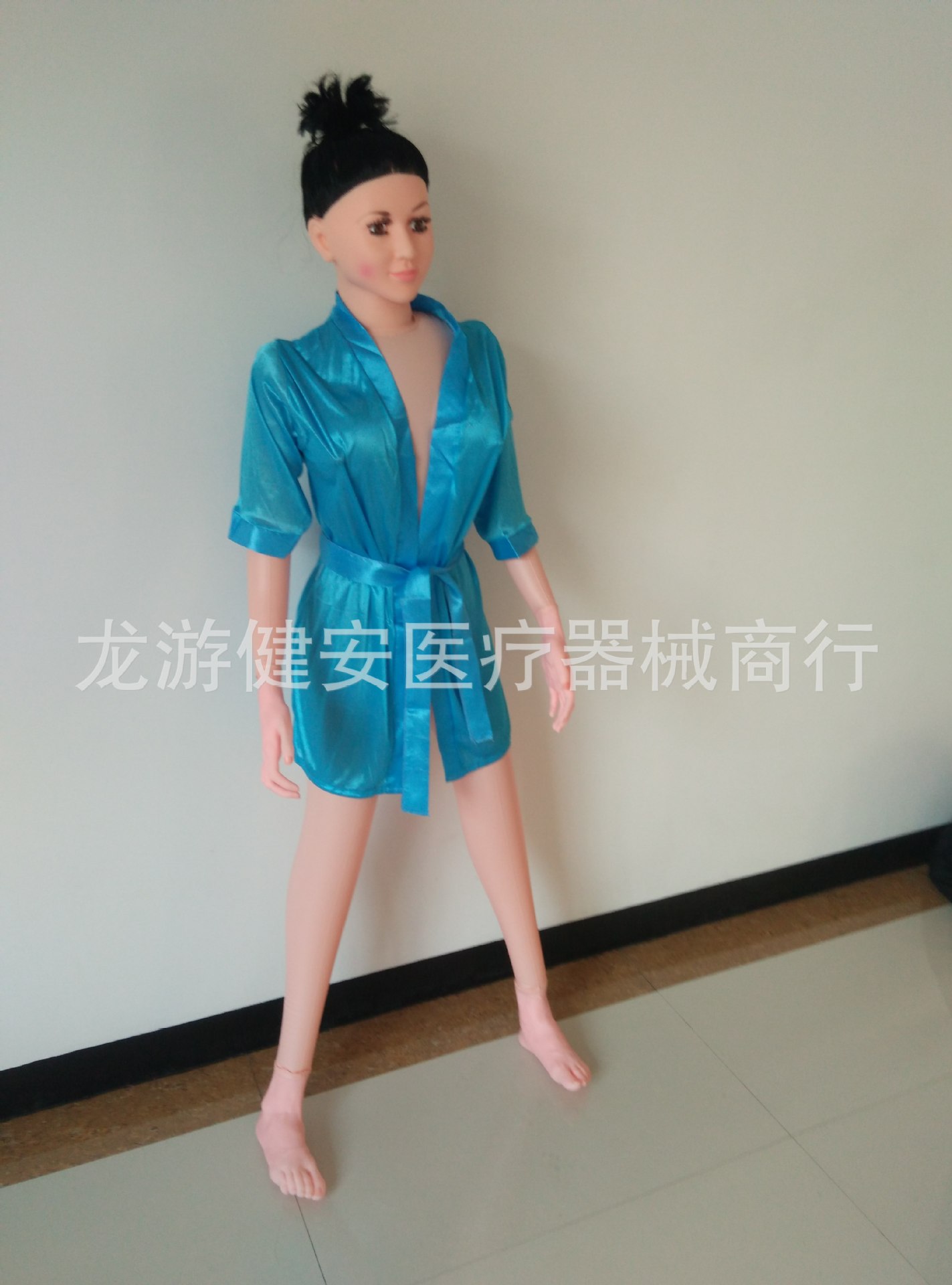 充气娃娃加厚一体 阴部带毛胸部注水 性保健男用自慰器成人批发z