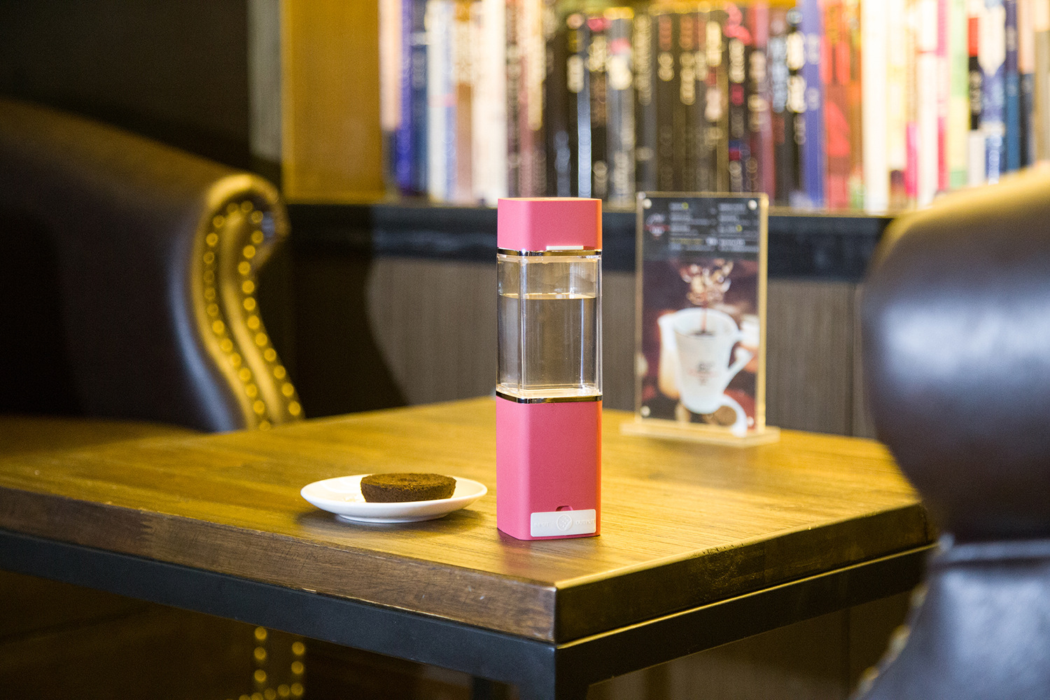 4合1多功能水杯 手机充电宝加湿器车载情侣杯 运动水杯 创意礼品