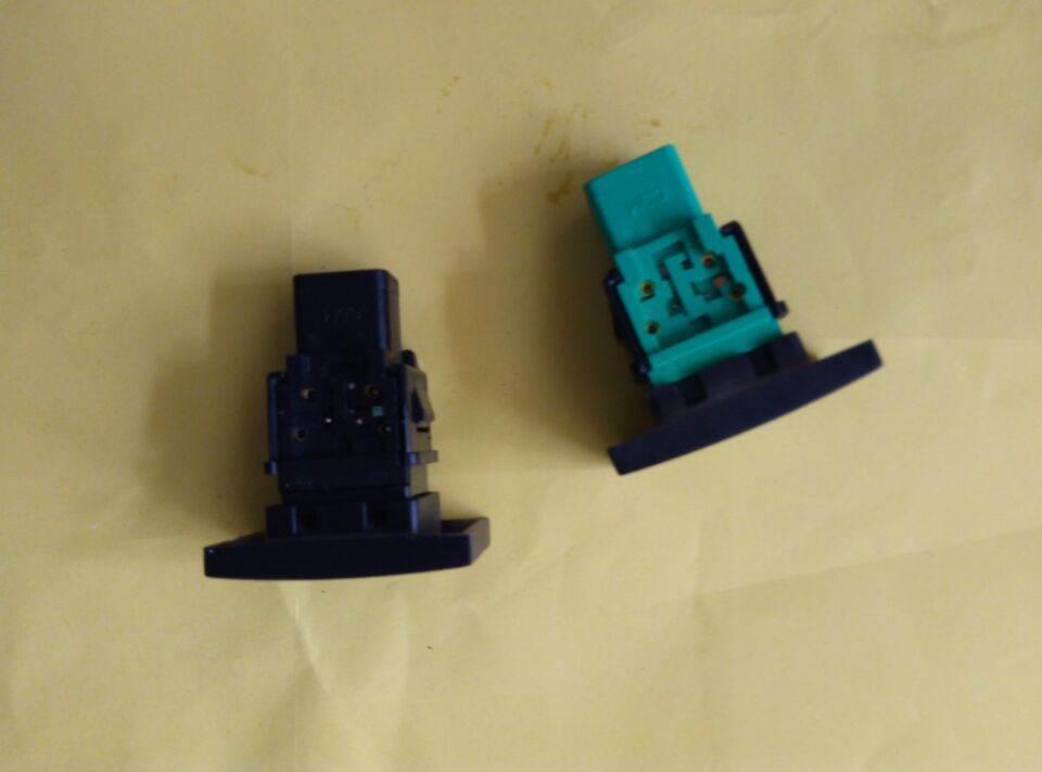 厂家直销 原装正厂 长安轿车 志翔 cx30 trip 开关