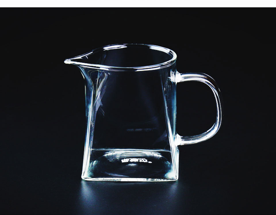 厂家生产批发耐热玻璃透明茶海杯创意功夫茶具分茶器配件公道杯