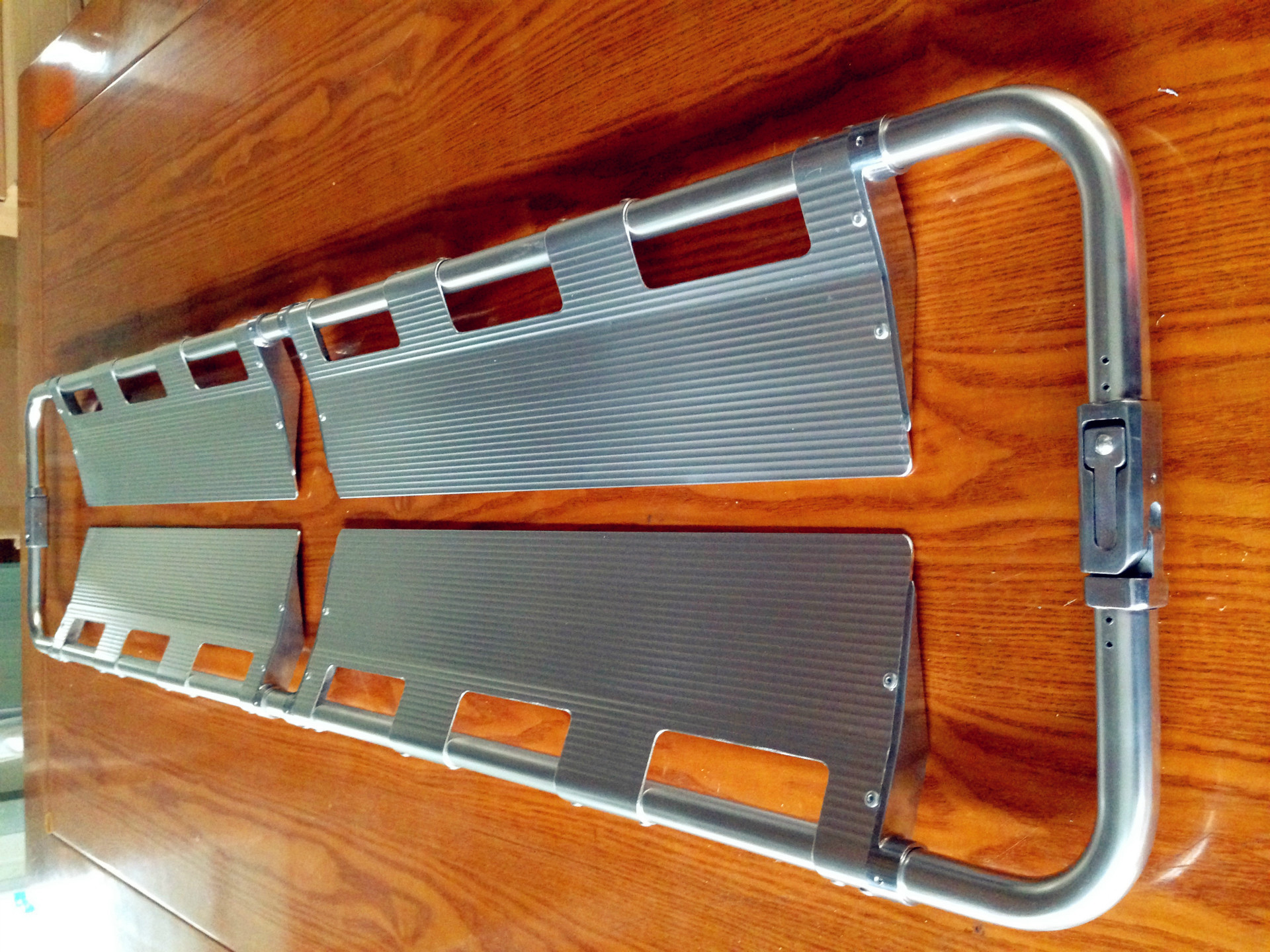 分离型刚性结构医用安全舒适急救救援救护车铝合金可伸缩铲式担架