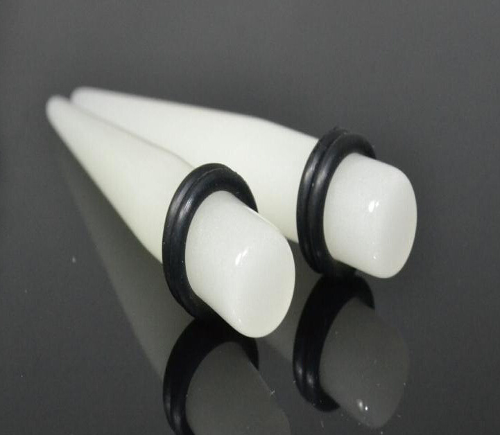 厂家直销多尺寸穿刺饰品夜光混装耳廓尖锥*36 套装ebay速卖通货源