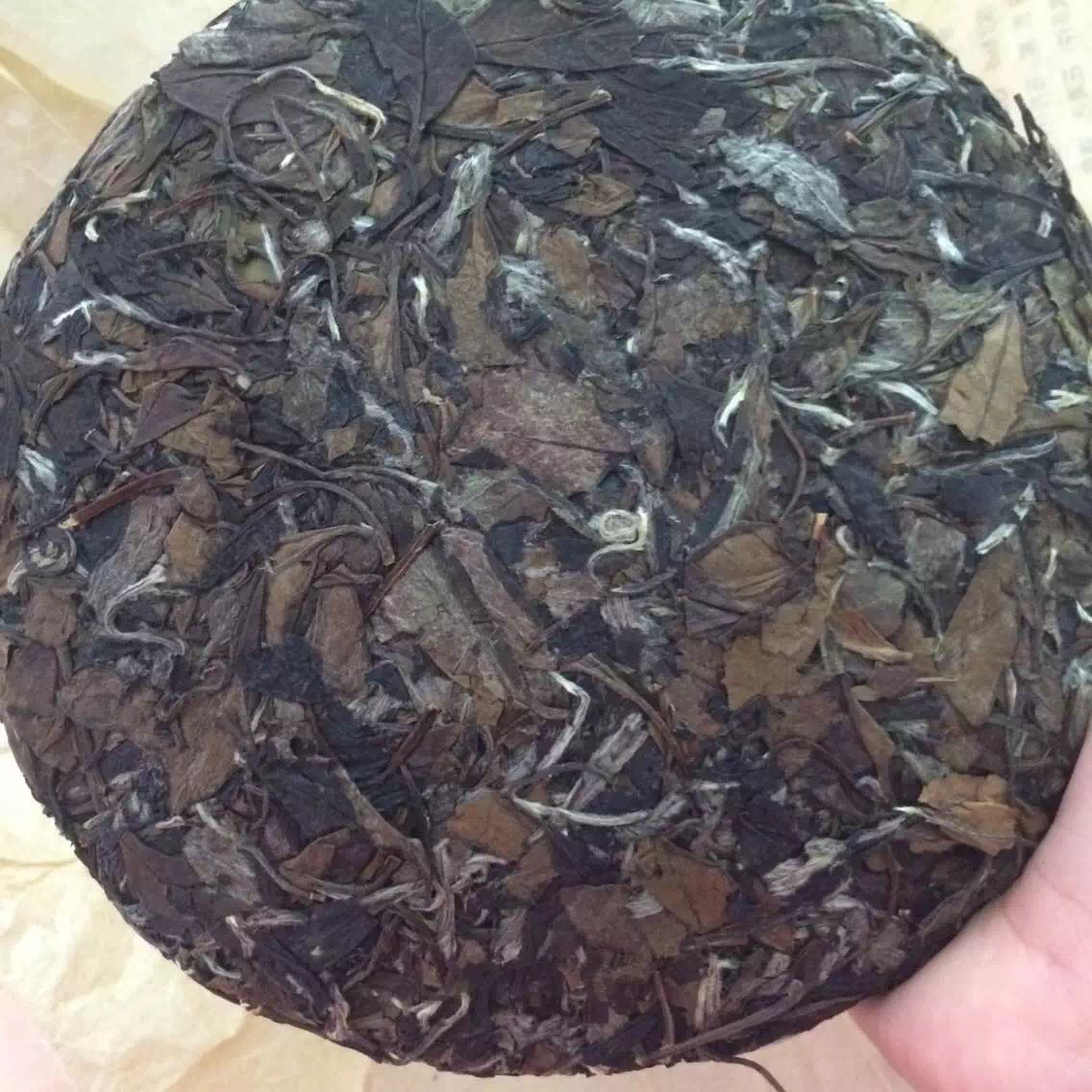 老白茶 福鼎白茶 白茶饼 357克批发