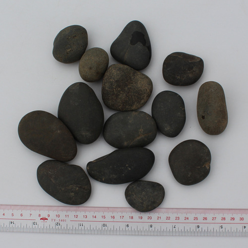 直销 符合国标净水处理专业鹅卵石 20-30mm水过滤高清垫层鹅卵石