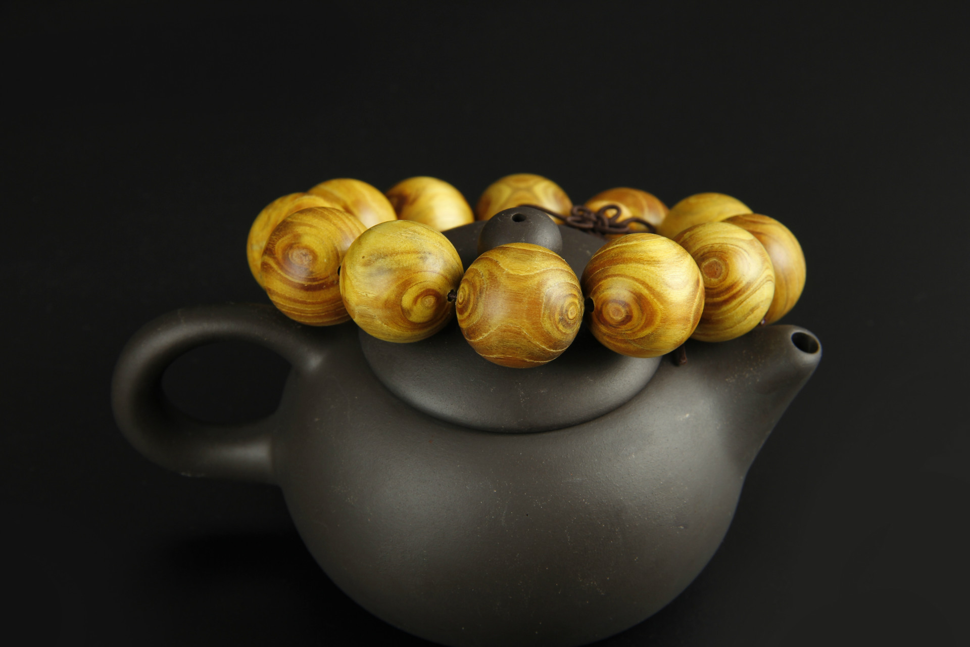 厂家批发 海南黄金柚对眼手串手链 黄金柚鬼脸对眼 纯手工打磨