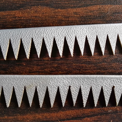 厂家直销 镭射加工 多功能锯齿形状pu条服饰鞋包配件 牙齿形皮条