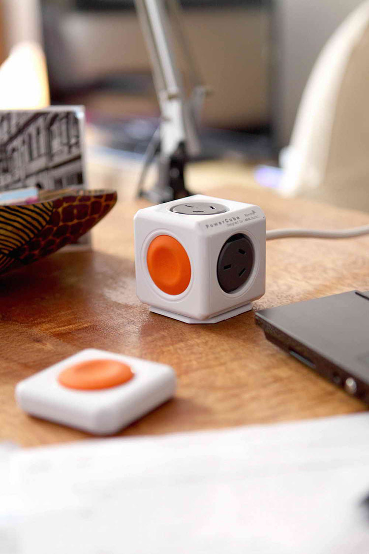 powercube魔方插座 可扩展usb立方体创意插座 荷兰allocacoc