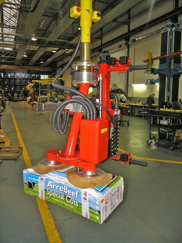 苏州厂家大型纸箱箱子包装搬运码垛夹取或吸取助力机械手省力机构