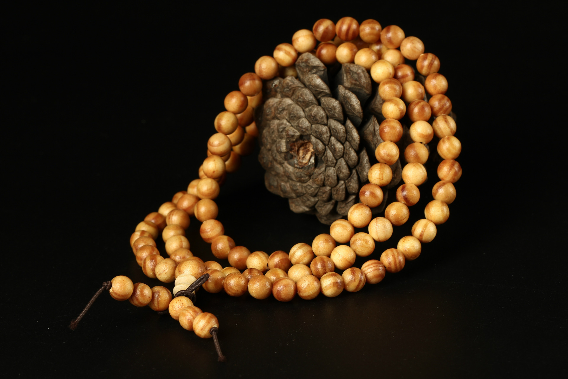 批发印尼帝王血龙木佛珠手串 2.0手工木质念珠血龙木手链厂.