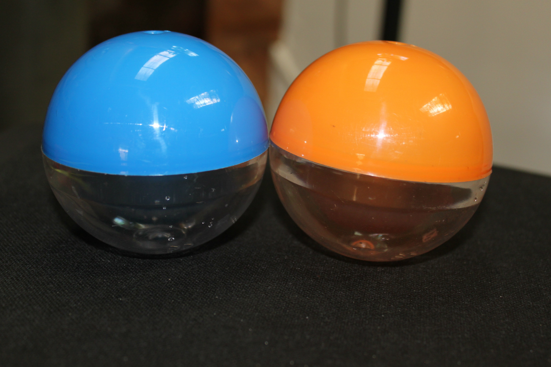 扭蛋 厂家直销塑料空壳 直径85mm 塑料球