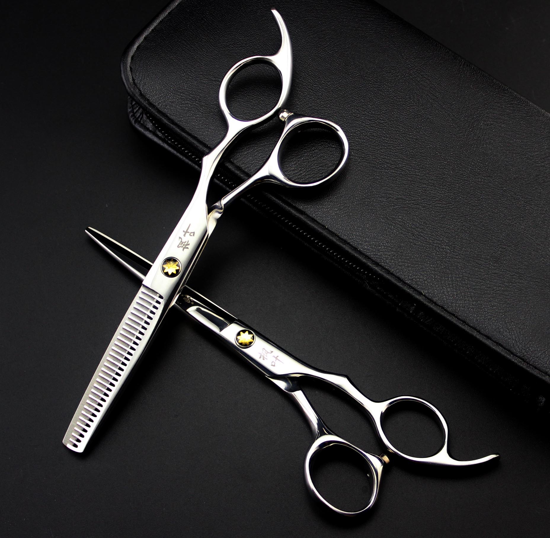 基本参数 品牌(brand) 枫叶 系列专业理发剪刀 美发剪刀 (可定制logo)