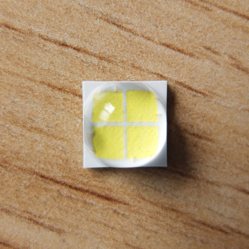 【30W CREE XHP70 原装进口大功率LED灯珠