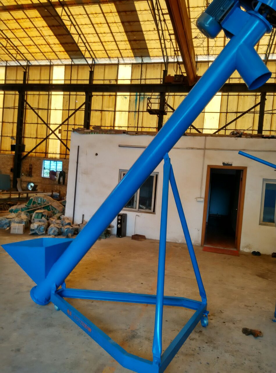 移动式螺旋拌叶输送上料机